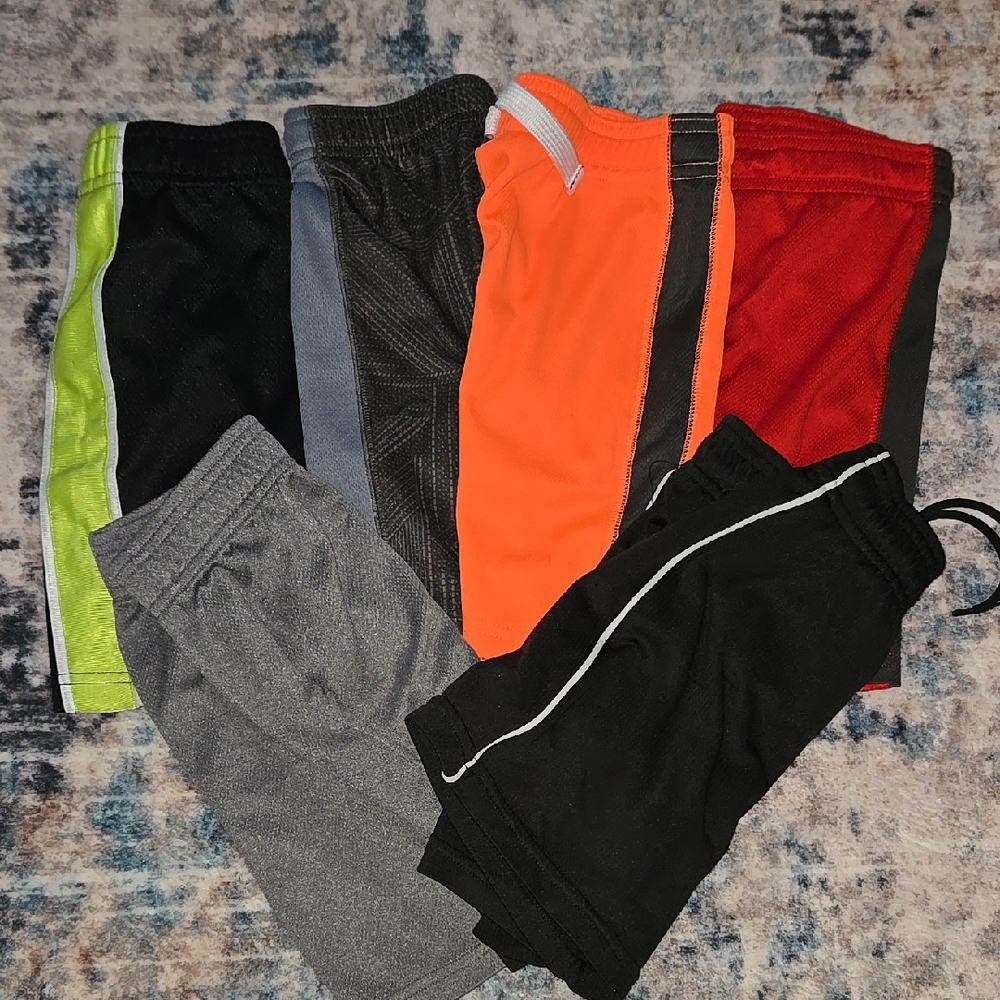 4T Shorts